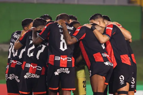 Vuelve a Alajuelense: Guimaraes celebra un refuerzo que necesitaba