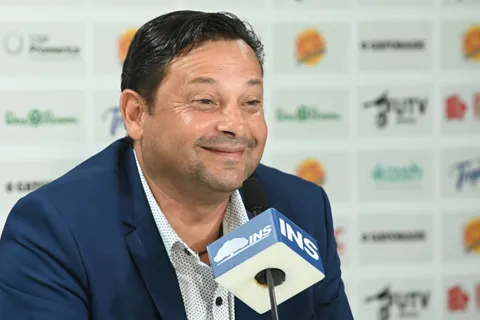 Jeaustin Campos analiza dirigir en Honduras. (Foto: La Teja)