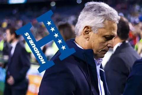 Reinaldo Rueda lo borró de la selección de Honduras y recibe la respuesta que no esperaba para las Eliminatorias de Concacaf