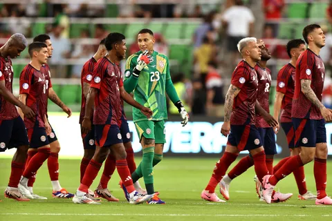 Costa Rica sigue enviando jugadores a ligas importantes de Europa. (Foto: Getty Images)