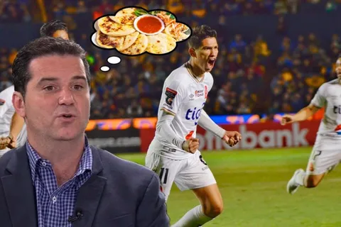 Andres Agulla siguió el partido del Alianza y hasta se acordó de las pupusas