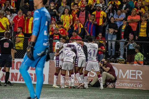 Semifinales Costa Rica: Saprissa derrotó a Herediano en el juego de ida