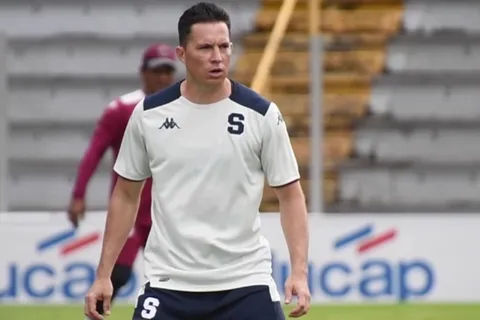 “Saprissa siempre”: las palabras de Bryan Oviedo que ilusionan a todos en Tibás
