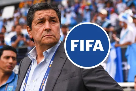 Otro golpe: Guatemala recibe el castigo de la FIFA que celebra todo El Salvador mientras Luis Fernando Tena lo padece