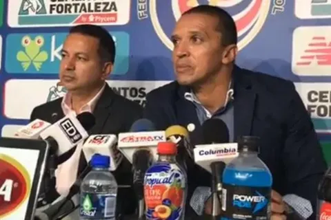 Villalobos: "Hay técnicos que sacrifican la parte económica por estar en un Mundial"