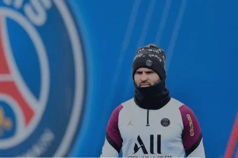 El PSG expulsó del equipo a un compañero de Keylor Navas