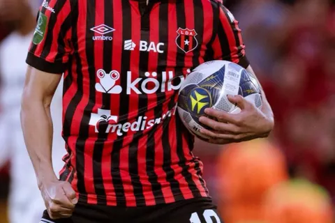 Alajuelense deja ir a un campeón que se marcha de Costa Rica y ya fue presentado en Estados Unidos: "Bienvenido"
