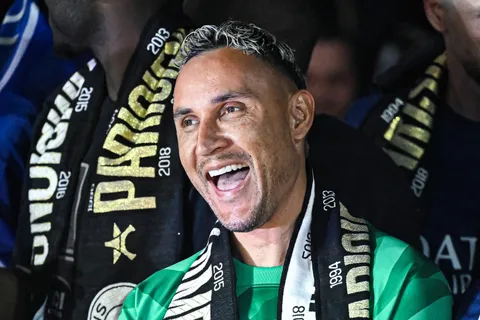 ¿Keylor Navas puede esperar? El gigante que lo quiere pero para el 2025