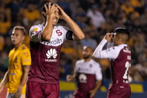 Saprissa jugó dignamente, pero no le alcanzó