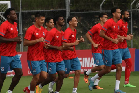 Pedro Troglio anuncia la alineación titular de Olimpia para enfrentar a Marathón