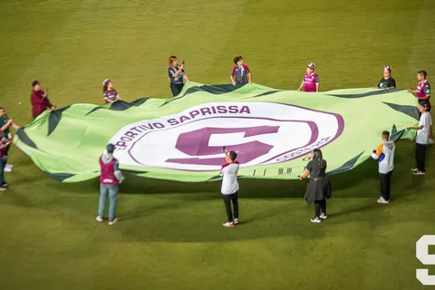 Se va de Costa Rica: figura de Saprissa toma una drástica decisión y cambia de club