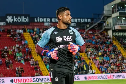 Del rechazo al amor: Los números que respaldan a Kevin Chamorro en Saprissa