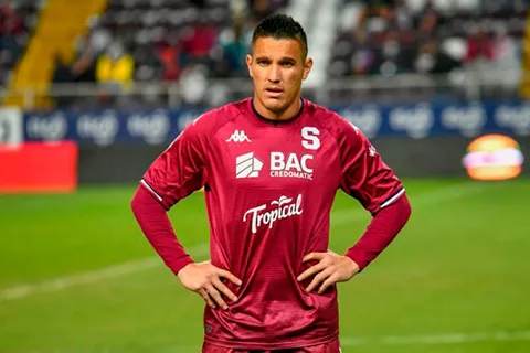 David Guzmán está listo para volver a jugar con Deportivo Saprissa