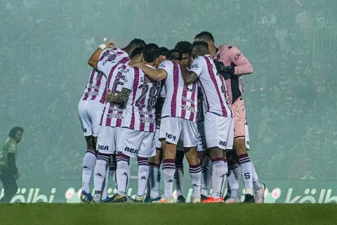 Drástica decisión: Saprissa se deshace de una figura multicampeona que genera polémica