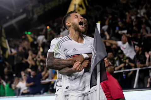 Nació en Estados Unidos, juega en España y representará a El Salvador