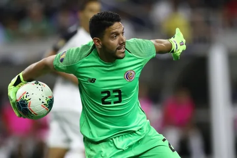 Leonel Moreira: el obligado a cargar con el peso de la ausencia de Navas