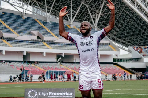 Tras perder la Supercopa, Javon East hizo un importante anuncio sobre su futuro