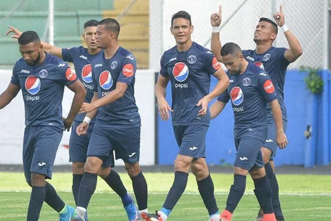 Motagua inicia la temporada repleto de dudas