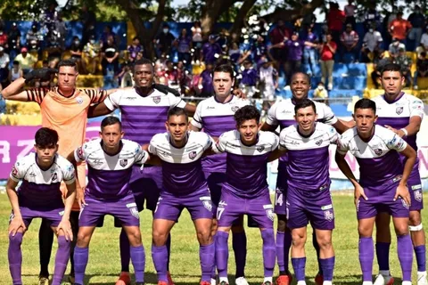 El Chalatenango terminó líder de la primera vuelta en El Salvador