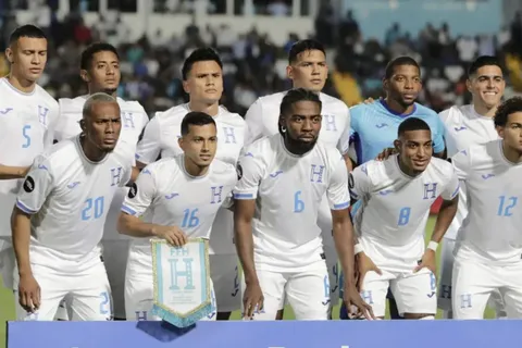 ¡Alarma en la Selección! Figura de Honduras se lesiona y se perderá el repechaje a Copa Oro