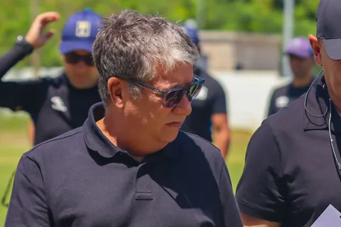 La actitud del Bolillo Gómez que no gustó en El Salvador tras ganarle a Anguila
