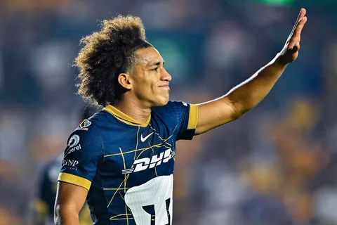adalberto carrasquilla-pumas