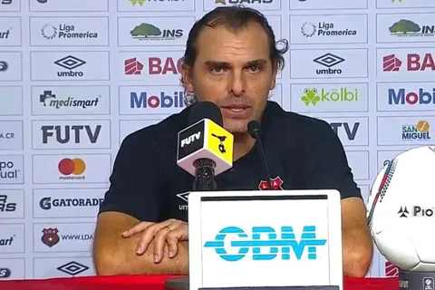 ¿Se acabó la paciencia? Andrés Carevic habló tras la derrota de Alajuelense ante Herediano