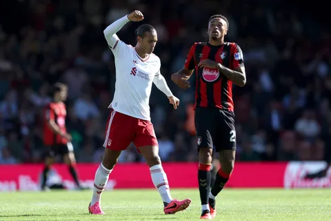 Van Dijk habría sido ofrecido al Barcelona, pero Flick tendría serios reparos con su fichaje