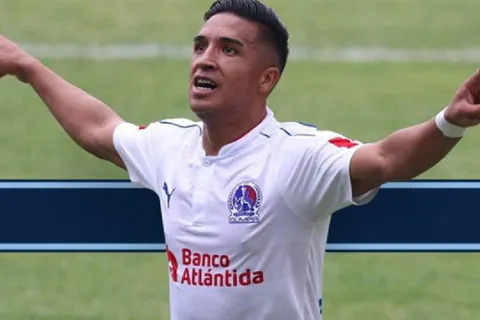 Michael Chirinos a muy poco de firmar con su nuevo equipo
