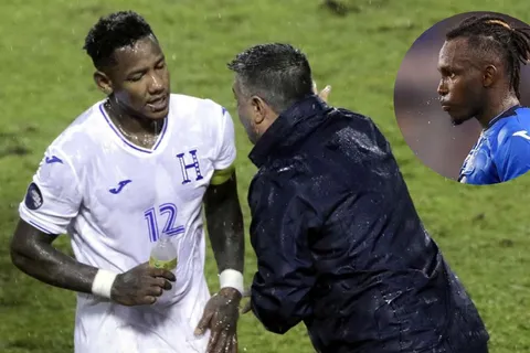 Romell Quioto arremetió contra sus compañeros y el técnico Diego Vásquez