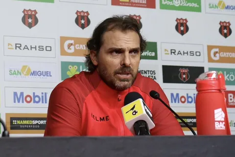 Las declaraciones de Andrés Carevic que indignaron a los aficionados de Alajuelense