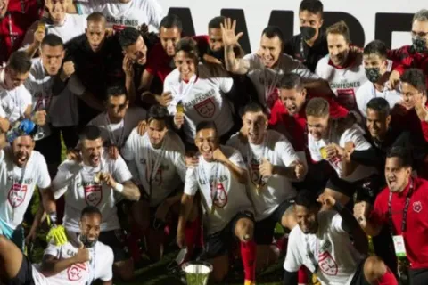 Sabe lo que es ser campeón con Alajuelense.