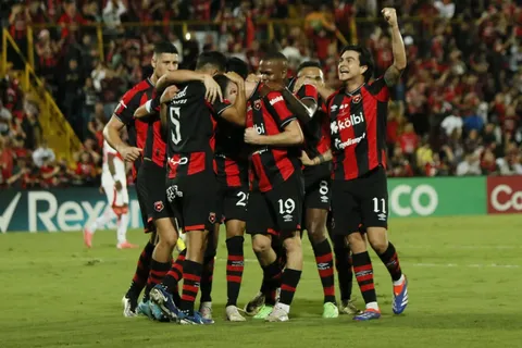 "Finiquito": Alajuelense se deshace de una promesa con pasado en Europa y otro club de Costa Rica ya negocia su fichaje