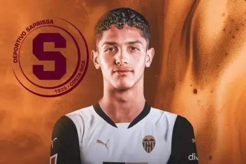 Ni Saprissa ni Valencia: el futuro de Warren Madrigal da un giro inesperado del que ya hablan en Europa