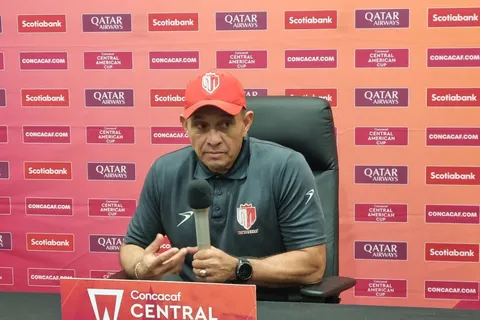 Entrenador del Real Estelí molesto con el arbitraje tras perder ante Alajuelense