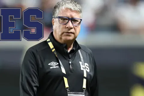 Golpe confirmado: Bolillo Gómez recibe su primera mala noticia del 2026 en la Selección de El Salvador