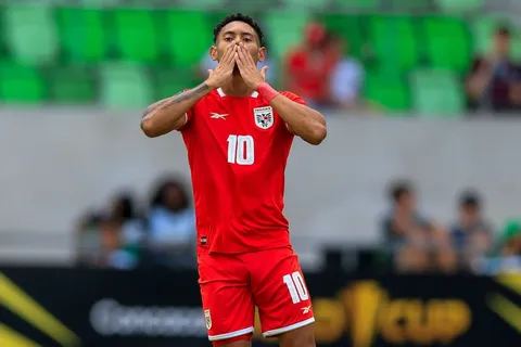 Es oficial: Ismael Díaz pone la firma y se suma a un nuevo equipo mientras brilla con Panamá en la Copa Oro