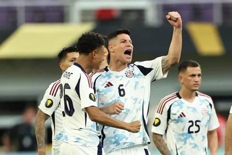Costa Rica recibe un guiño de FIFA. (Foto: Getty Images)