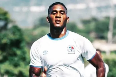 Brayan Beckeles vuelve a salir de Honduras con rumbo a la MLS