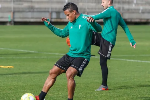 Fabián Coito convoca a Luis Garrido a partido contra República Checa