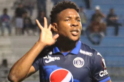 Yeison Mejía envió mensaje tras las críticas recibidas por su rendimiento con Motagua