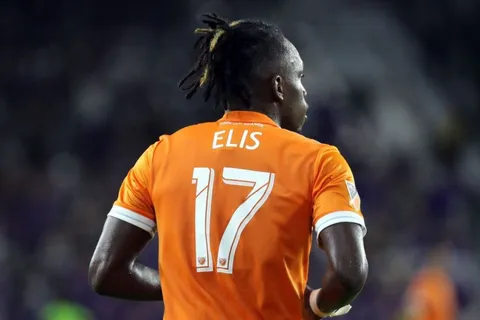Alberth Elis podría salir del Houston Dynamo