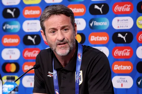 Thomas Christiansen confiesa que tiene un gran problema para el partido ante México