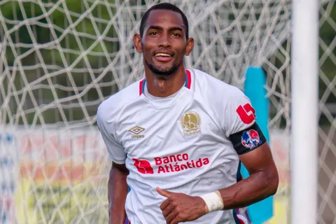 Jerry Bengtson está cerca de un récord histórico de la Liga Nacional de Honduras
