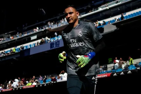 Keylor se quedaría en el Madrid a pelearle el puesto a Courtouis, dice Cope