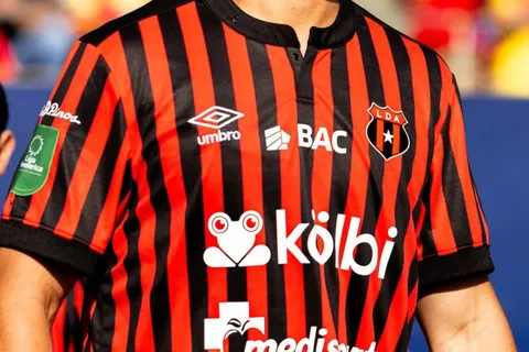 De Alajuelense al fútbol estadounidense.