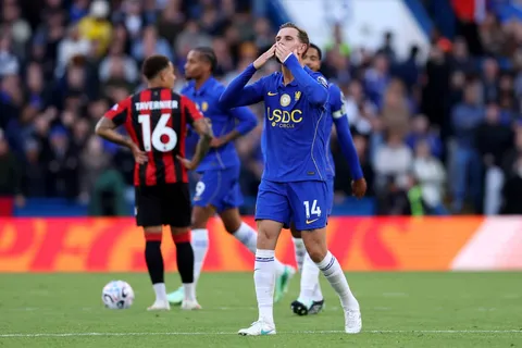 Jordan Henderson celebra su doblete ante Bournemouth.