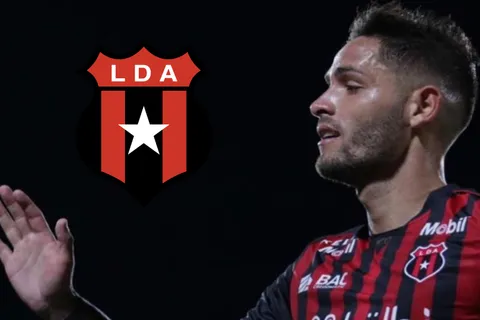 En peligro por la Gran Final: Jonathan Moya enciende las alarmas en Alajuelense