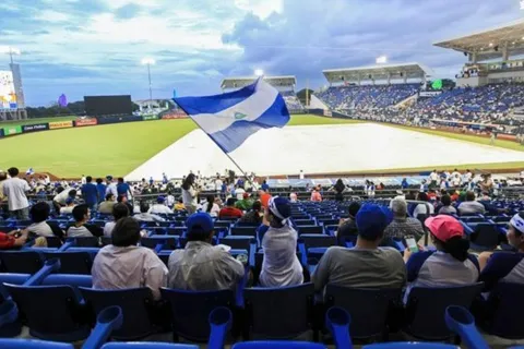Suspenden el béisbol en Nicaragua por la muerte de un entrenador por coronavirus