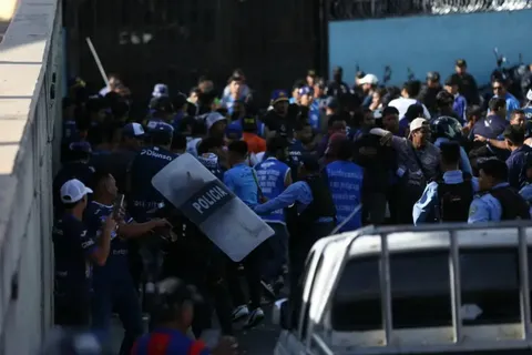 honduras-olimpia-motagua-incidentes